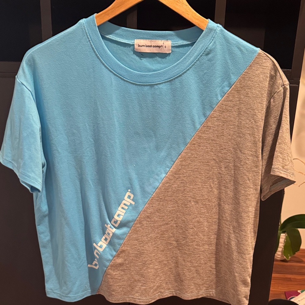 Burn Boot Camp Blue and Gray T-Shirt size Small